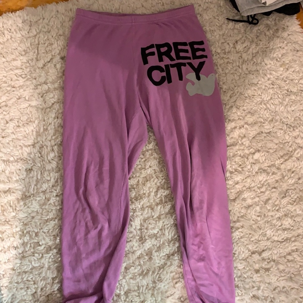 Freecity Sweatpants